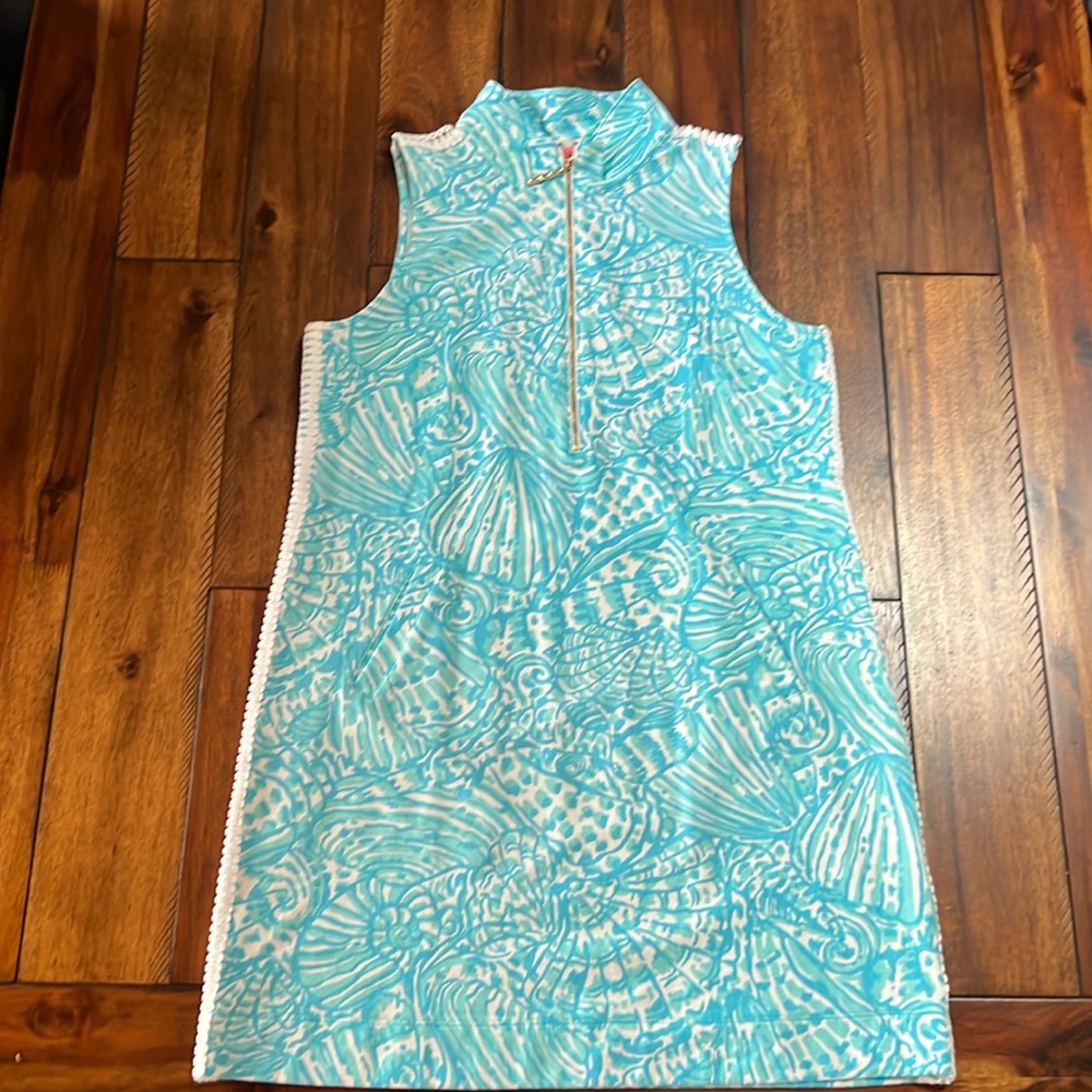 Lilly Pulitzer super cute dress NWOT, size L has pockets!
